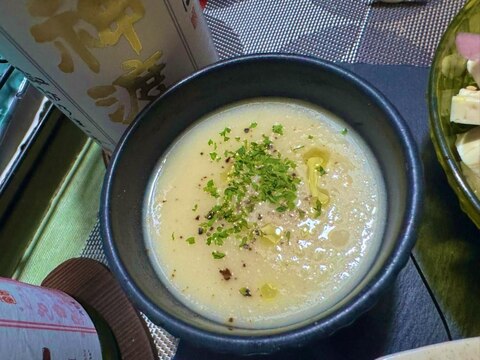 新玉葱ともち麦のポタージュ